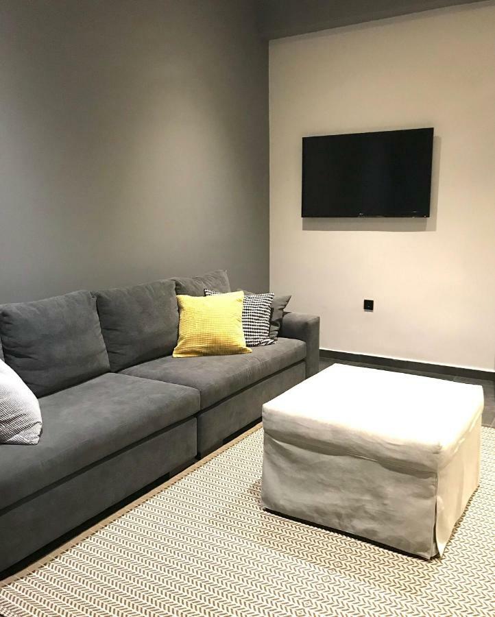 L Apartment Athens